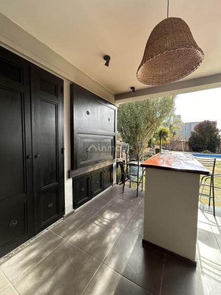 Casa en Alquiler en Maipu, Mendoza