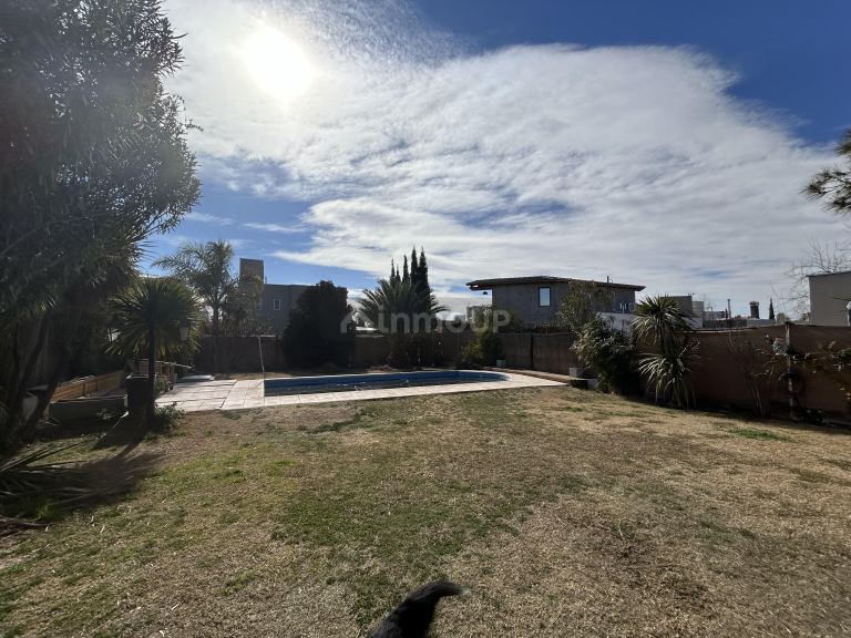 Casa en Alquiler en Maipu, Mendoza