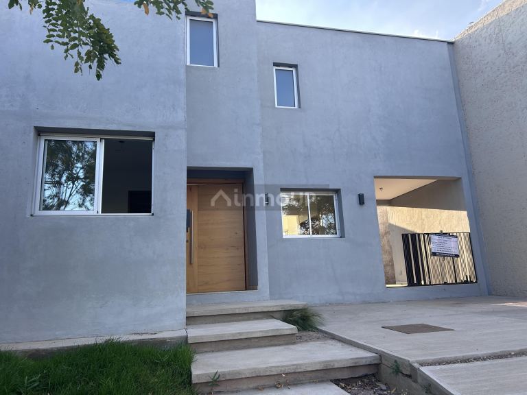 Casa en Venta en Maipu, Mendoza