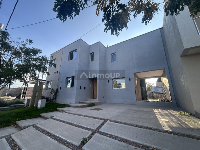 Casa en Venta en Maipu, Mendoza