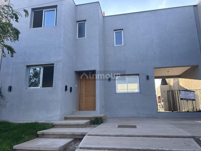 Casa en Venta en Maipu, Mendoza