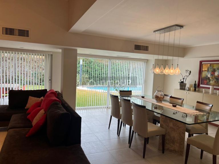 Casa en Venta en Capital, Mendoza