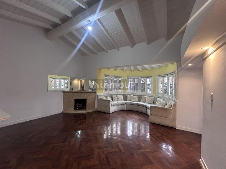 Casa en Alquiler en Capital, Mendoza