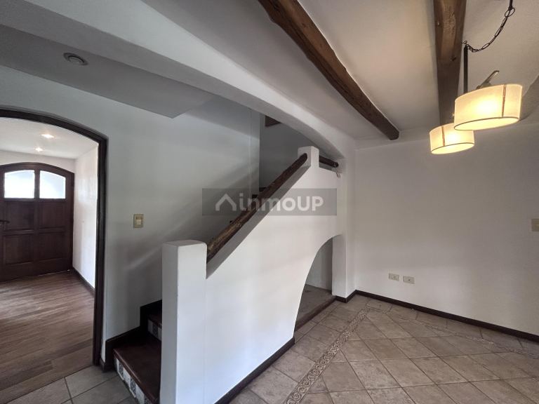 Casa en Venta en Guaymallen, Mendoza