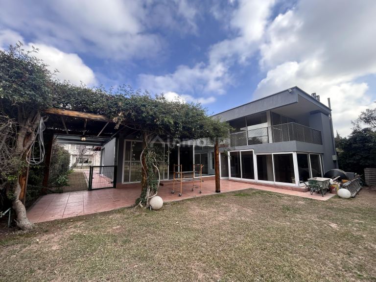 Casa en Alquiler en Guaymallen, Mendoza
