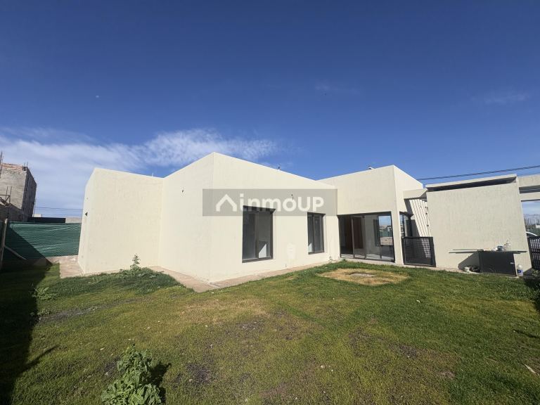 Casa en Venta en Lujan de Cuyo, Mendoza - USD 202.000 | Inmoup - 26
