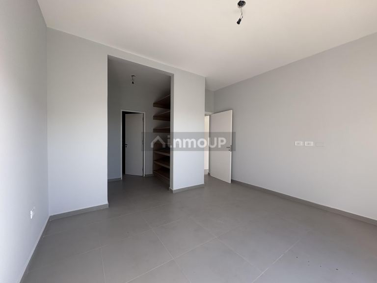 Casa en Venta en Lujan de Cuyo, Mendoza - USD 202.000 | Inmoup - 15