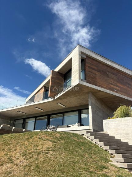 Casa en Venta en Maipu, Mendoza