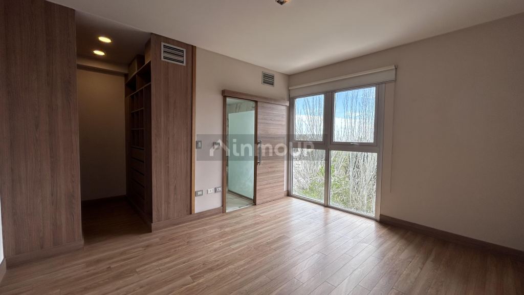 Casa en Alquiler en Capital, Mendoza