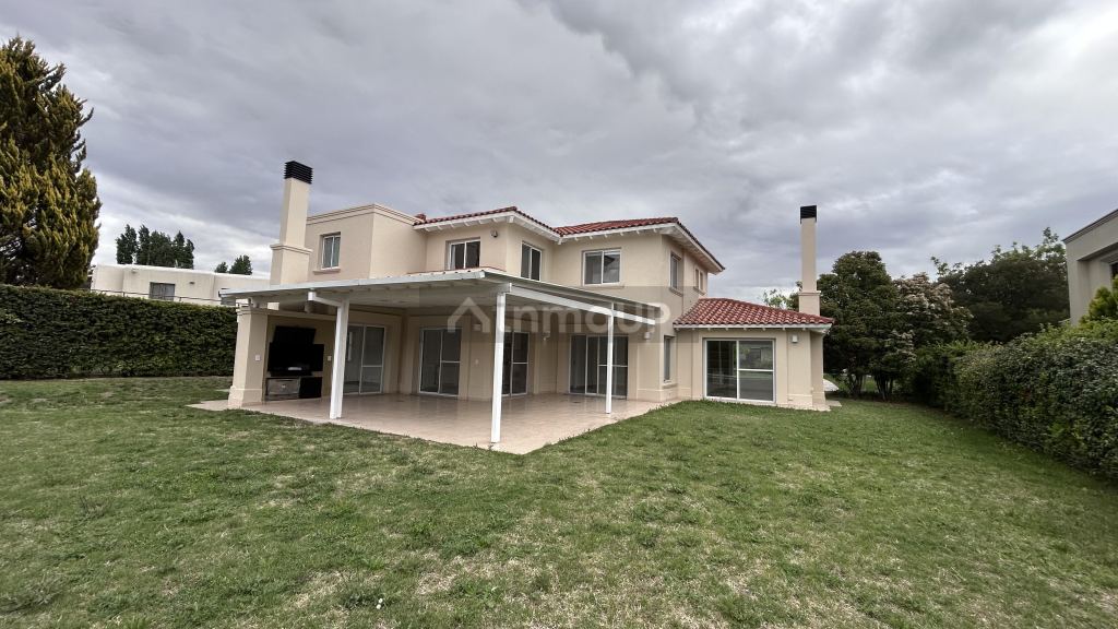 Casa en Alquiler en Lujan de Cuyo, Mendoza