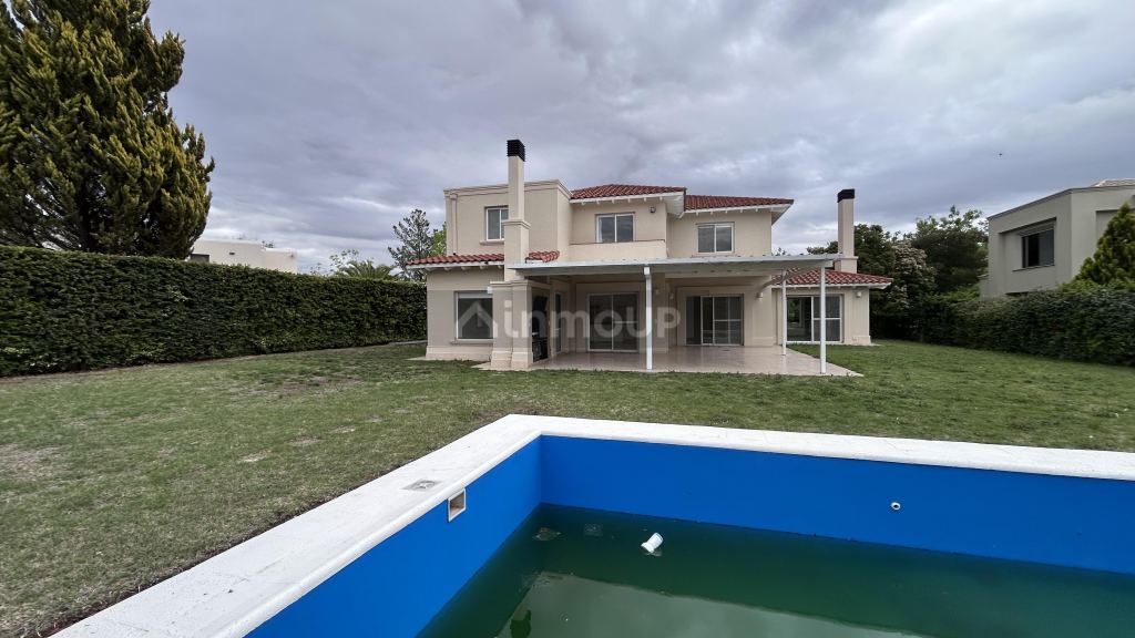 Casa en Alquiler en Lujan de Cuyo, Mendoza