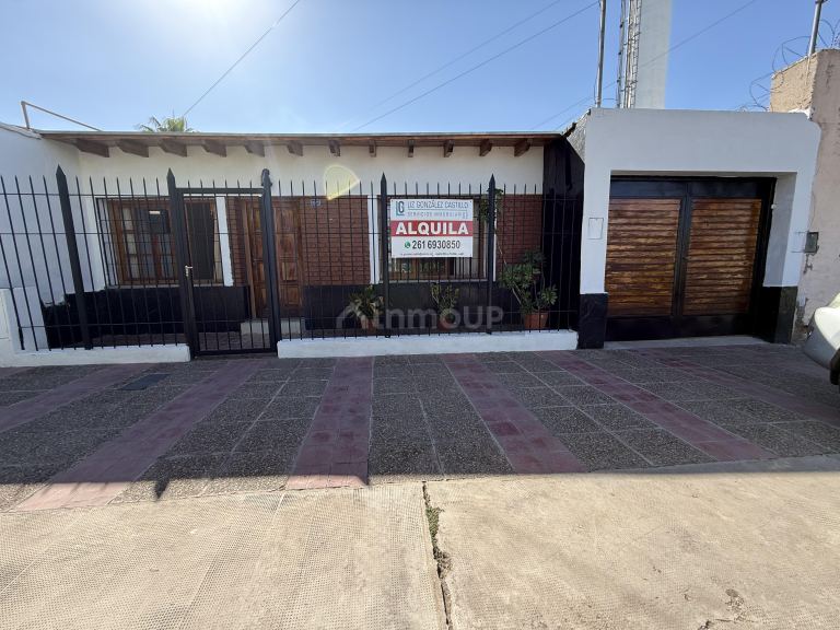 Casa en Alquiler en Godoy Cruz, Mendoza