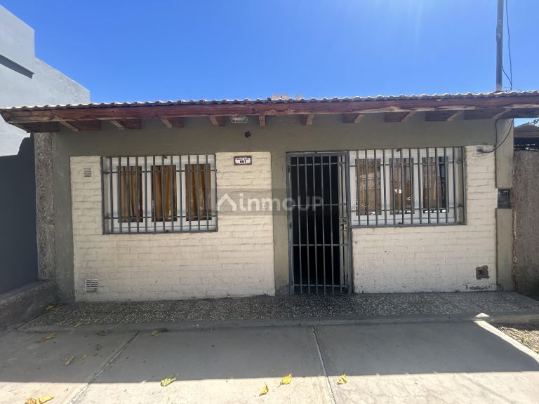 Casa en Alquiler en Maipu, Mendoza