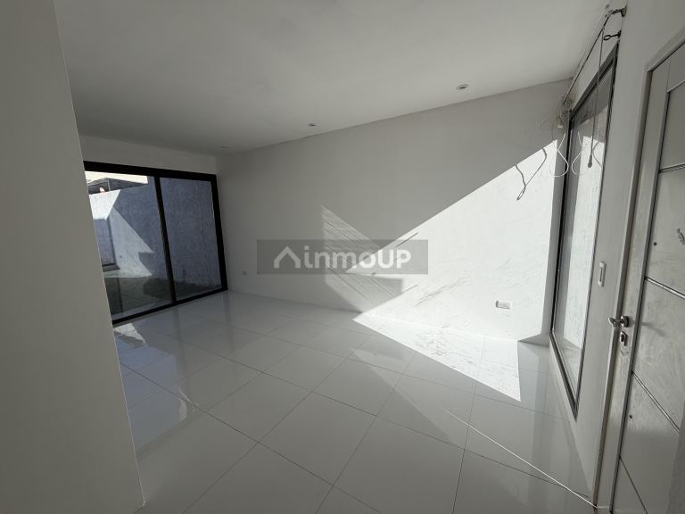 Casa en Alquiler en Maipu, Mendoza
