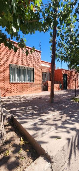 Casa en Venta en Guaymallen, Mendoza