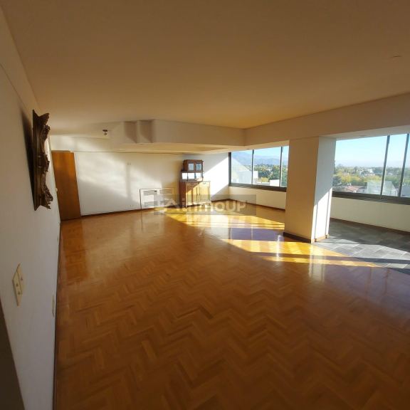 Semipiso en Venta en Capital, Mendoza
