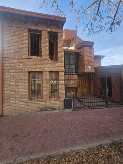 Casa en Alquiler en Godoy Cruz, Mendoza