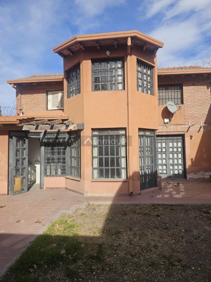 Casa en Alquiler en Godoy Cruz, Mendoza