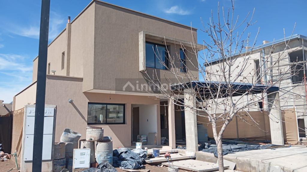 Casa en Venta en Maipu, Mendoza