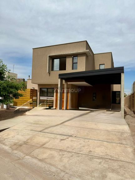 Casa en Venta en Maipu, Mendoza