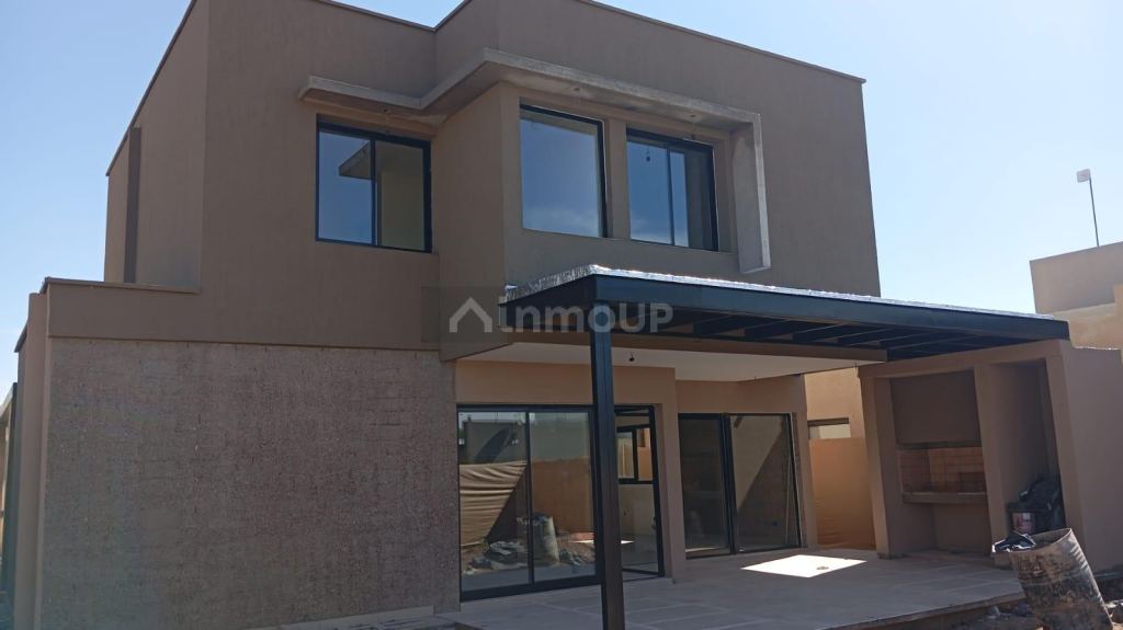 Casa en Venta en Maipu, Mendoza