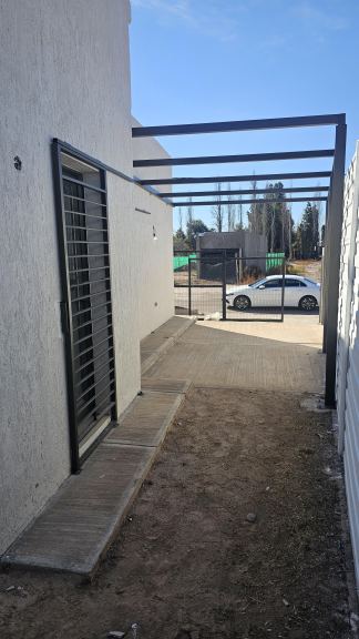 Casa en Alquiler en Maipu, Mendoza