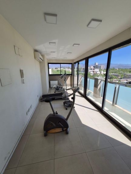 Departamento en Alquiler en Capital, Mendoza