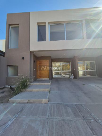 Duplex en Venta en Maipu, Mendoza