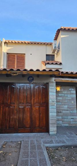 Casa en Venta en Guaymallen, Mendoza