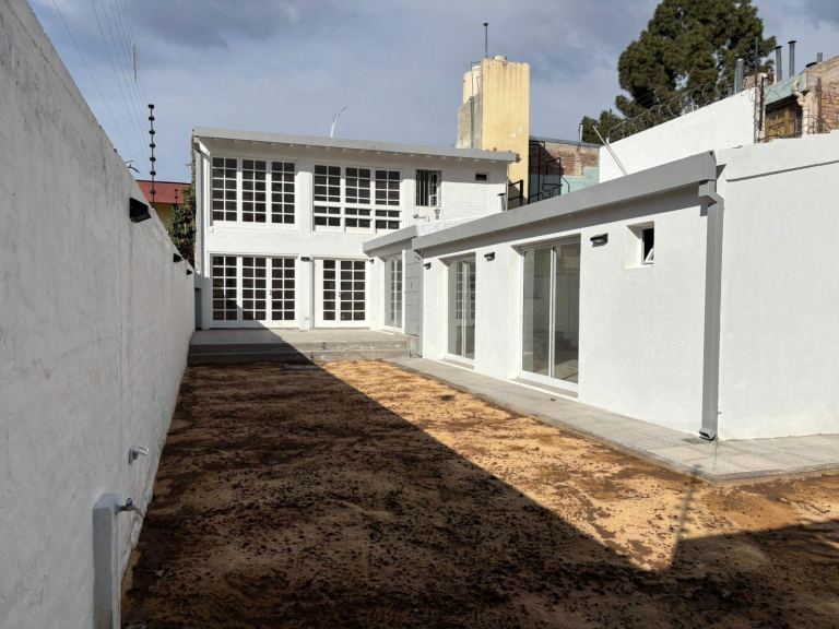 Casa en Alquiler en Capital, Mendoza