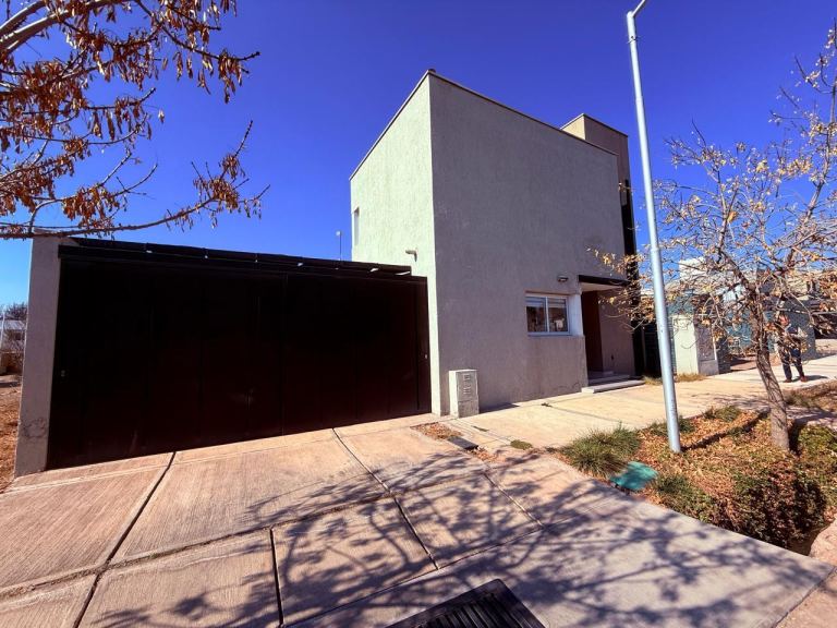 Casa en Venta en Capital, Mendoza