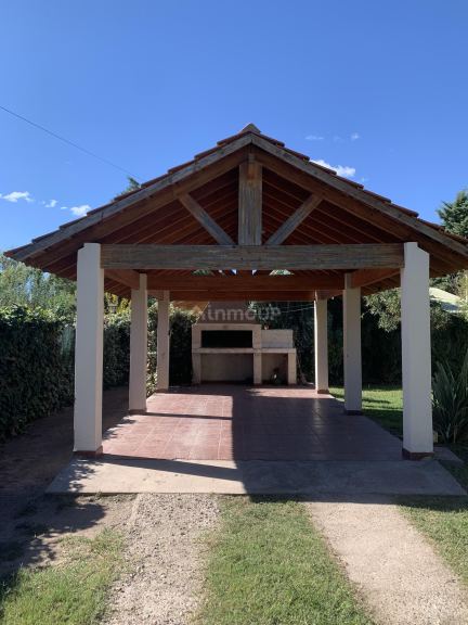 Casa en Alquiler en Lujan de Cuyo, Mendoza