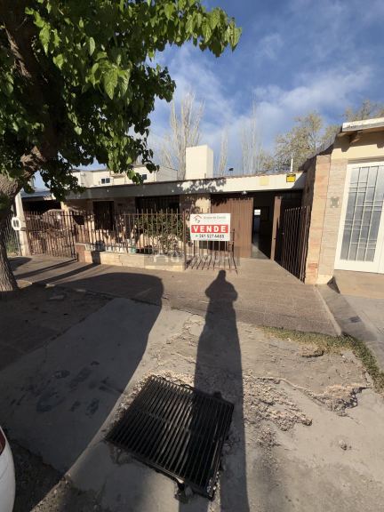 Guaymallen ADYACENTE ELPIDIO Y URQUIZA, Barrio UTMA
