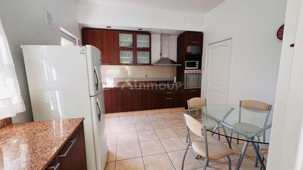 Casa en Alquiler en Capital, Mendoza - USD 2.000 | Inmoup - 8
