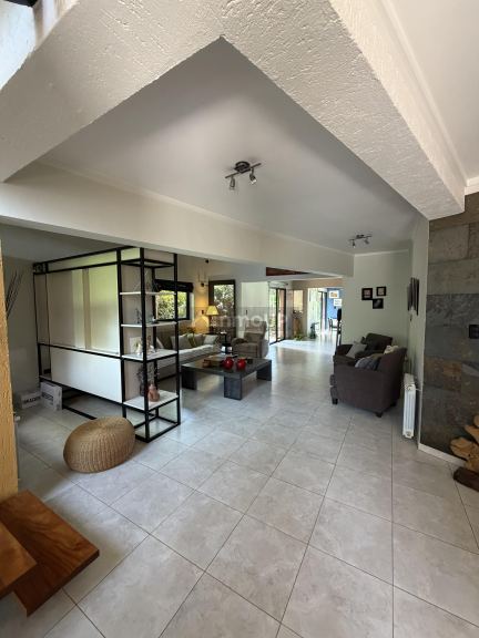 Casa en Venta en Guaymallen, Mendoza