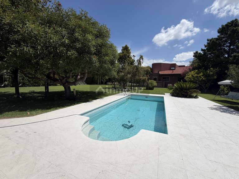 Casa en Venta en Guaymallen, Mendoza