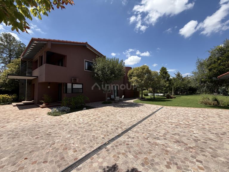 Casa en Venta en Guaymallen, Mendoza
