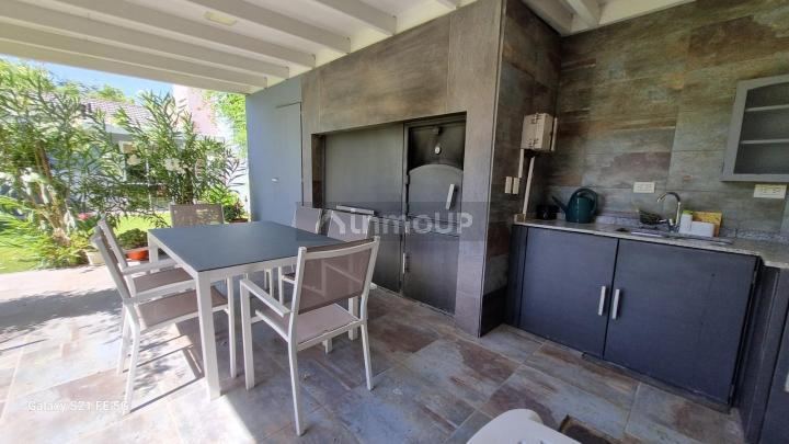 Casa en Venta en Guaymallen, Mendoza