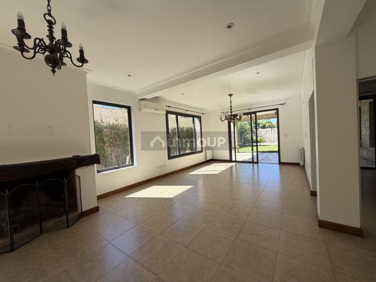 Guaymallen Barrio Club de Campo Mendoza