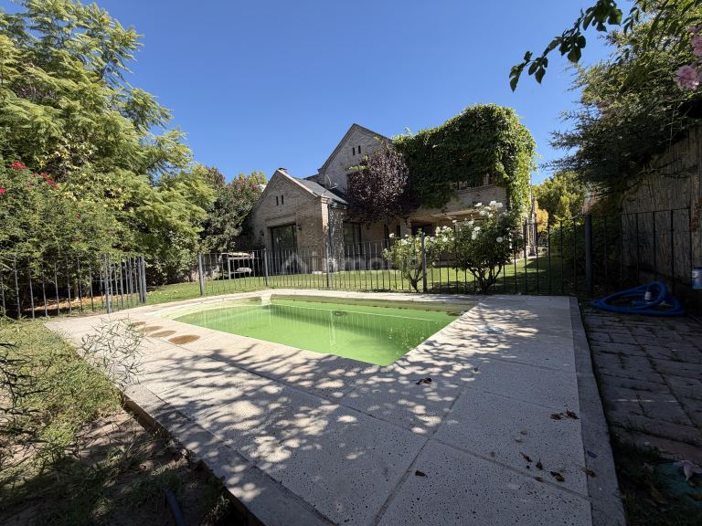Casa en Venta en Guaymallen, Mendoza - USD 320.000 | Inmoup - 10