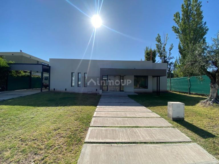 Casa en Venta en Lujan de Cuyo, Mendoza