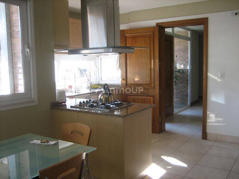 Casa en Venta en Guaymallen, Mendoza