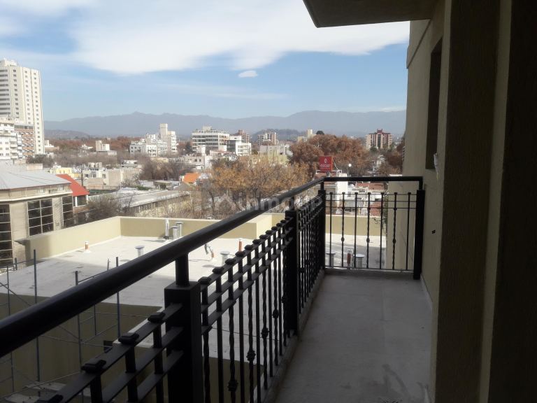 Departamento en Venta en Capital, Mendoza