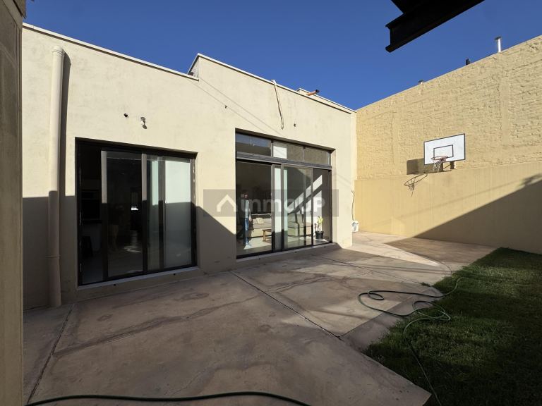 Casa en Venta en Guaymallen, Mendoza