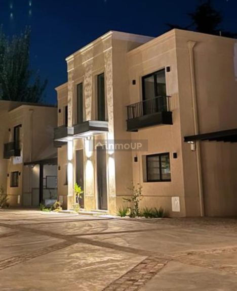 Duplex en Venta en Lujan de Cuyo, Mendoza