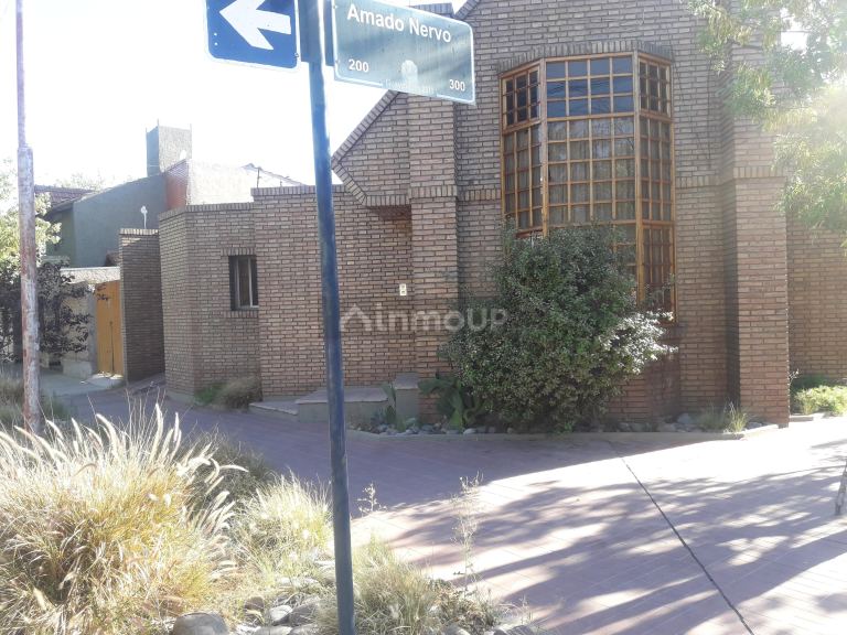 Casa en Venta en Guaymallen, Mendoza