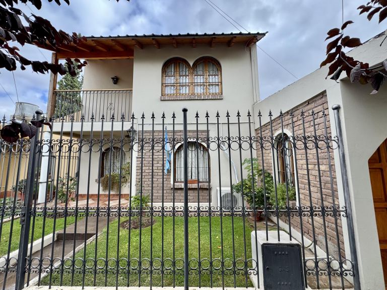 Casa en Venta en Maipu, Mendoza
