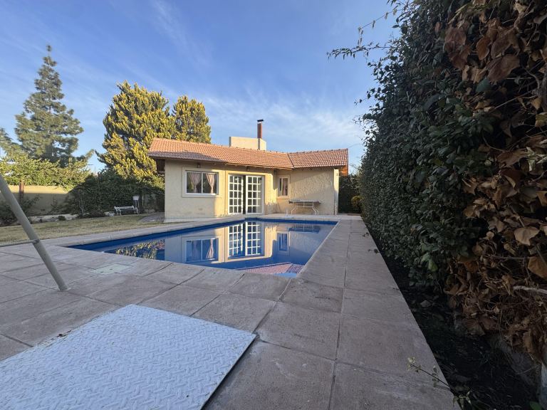 Casa en Venta en Guaymallen, Mendoza