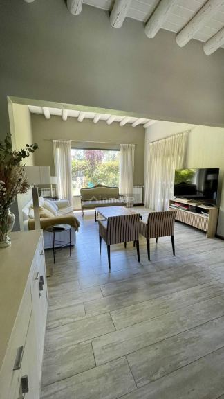 Casa en Venta en Guaymallen, Mendoza