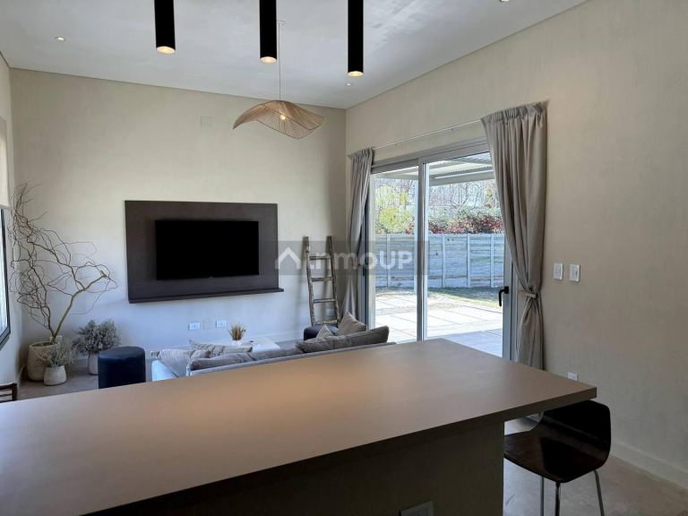 Casa en Alquiler en Lujan de Cuyo, Mendoza